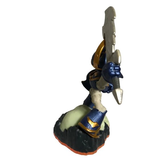 Activision Skylanders Giants Chop Chop Toy Figure With Sword & Shield 2012 - Picture 2 of 5